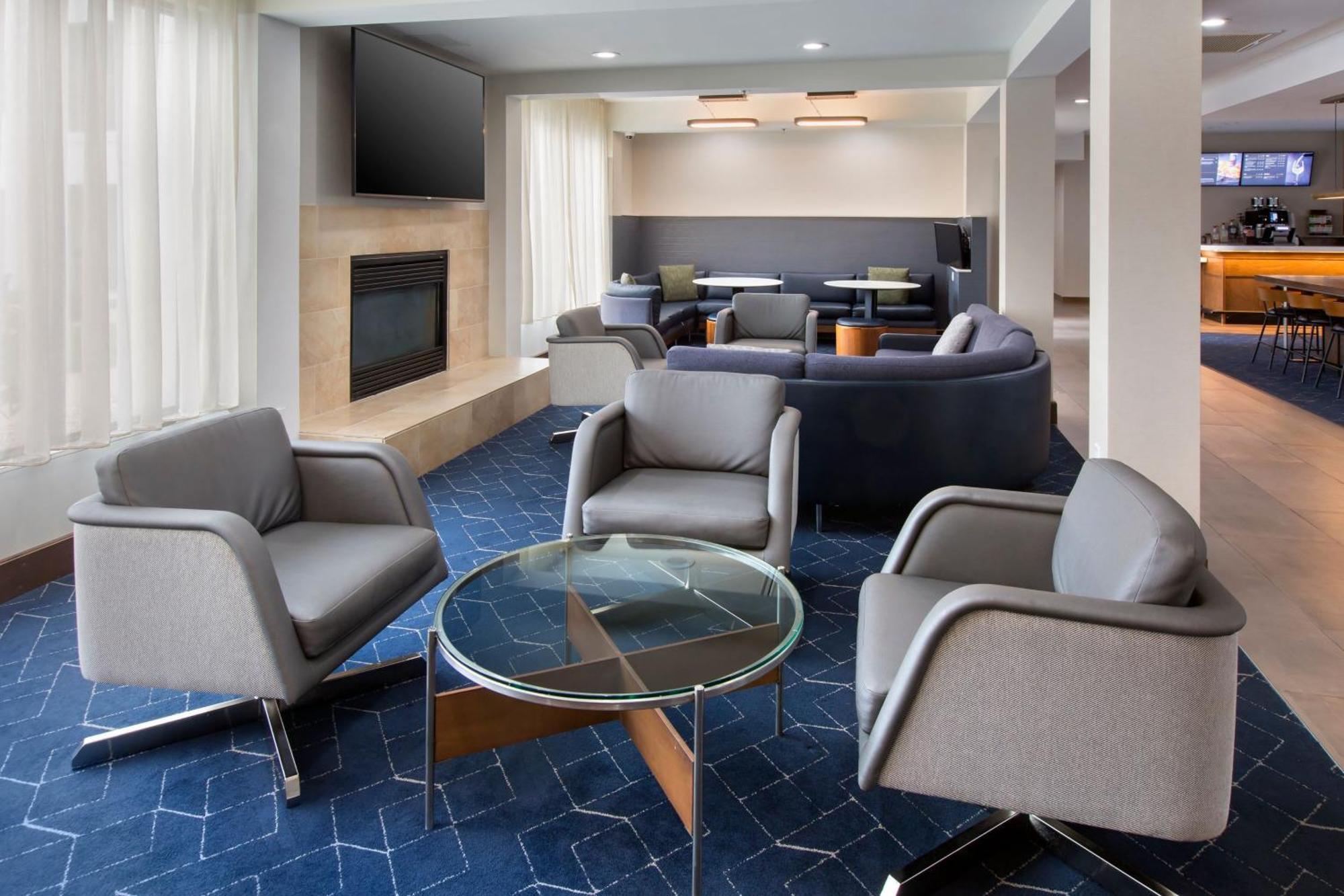 מלון Courtyard By Marriott New Haven Orange מראה חיצוני תמונה