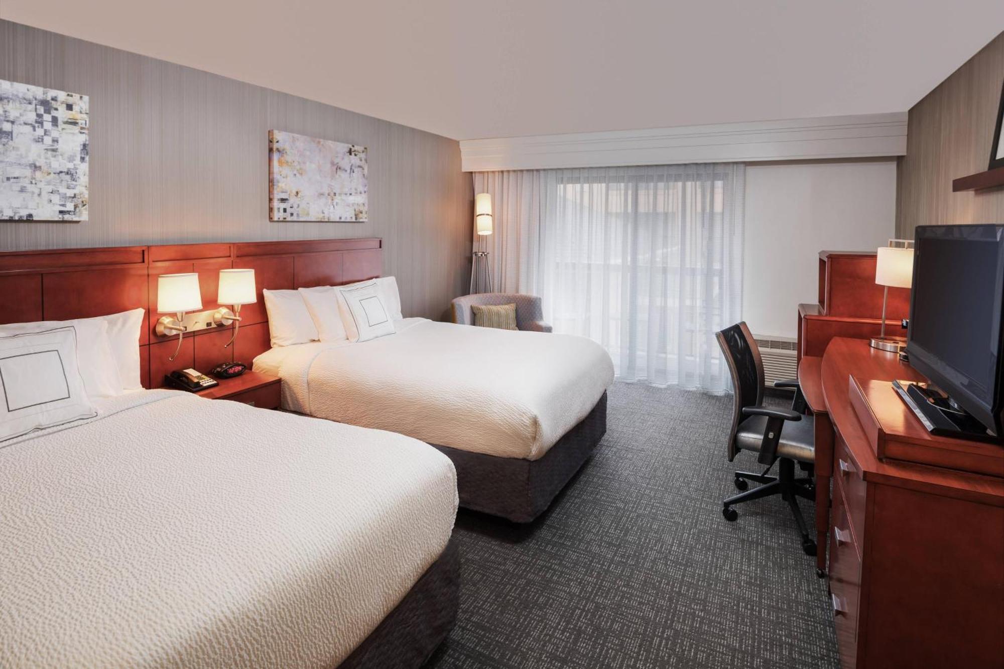 מלון Courtyard By Marriott New Haven Orange מראה חיצוני תמונה