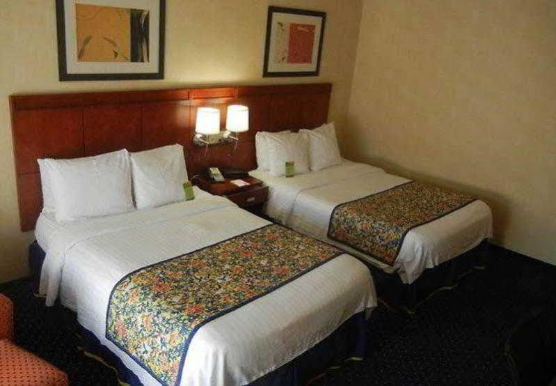 מלון Courtyard By Marriott New Haven Orange מראה חיצוני תמונה